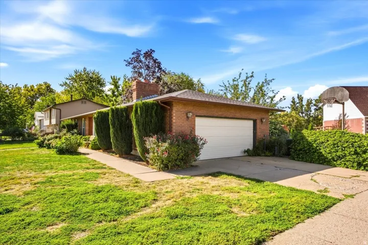 564 S Main St, Kaysville, Utah 84037