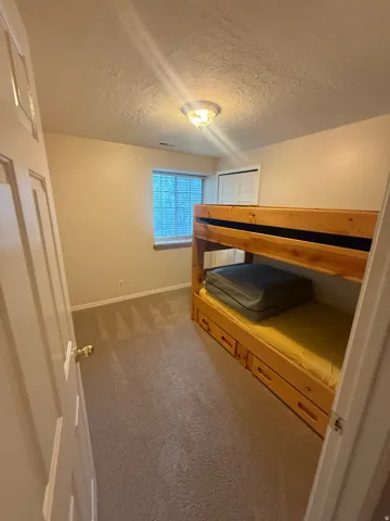 2nd bedroom bunk beds included.