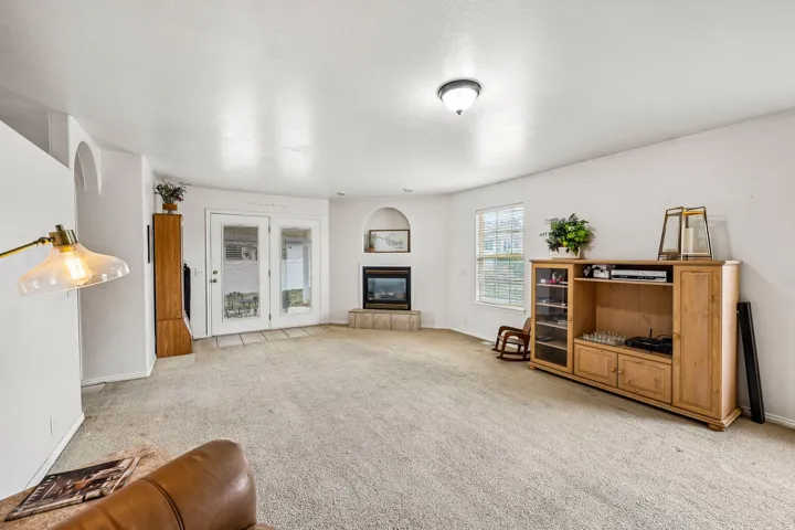 95 E Tiebreaker Dr, Grantsville, Utah 84029
