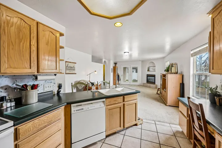 95 E Tiebreaker Dr, Grantsville, Utah 84029