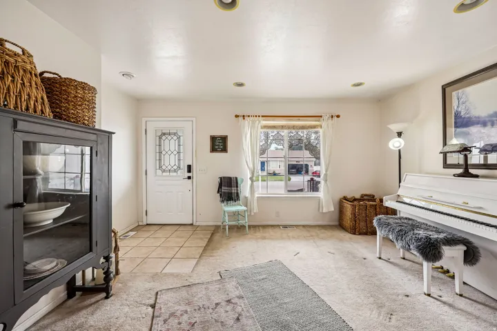95 E Tiebreaker Dr, Grantsville, Utah 84029