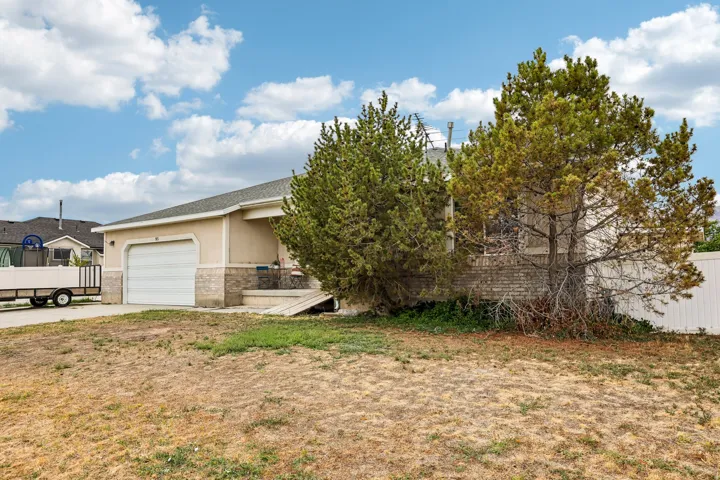 95 E Tiebreaker Dr, Grantsville, Utah 84029