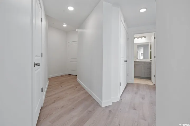 11267 S Grandville Ave #401, South Jordan, Utah 84009