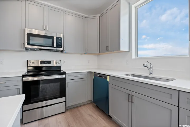 11267 S Grandville Ave #401, South Jordan, Utah 84009