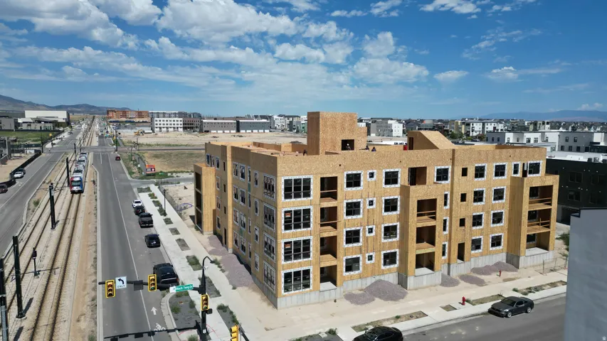 11267 S Grandville Ave #401, South Jordan, Utah 84009