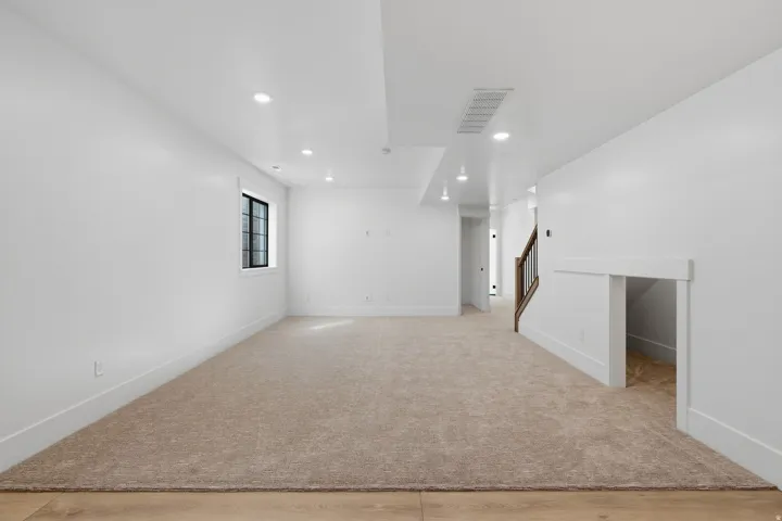 258 E Maple Ridge Dr, Mapleton, Utah 84664