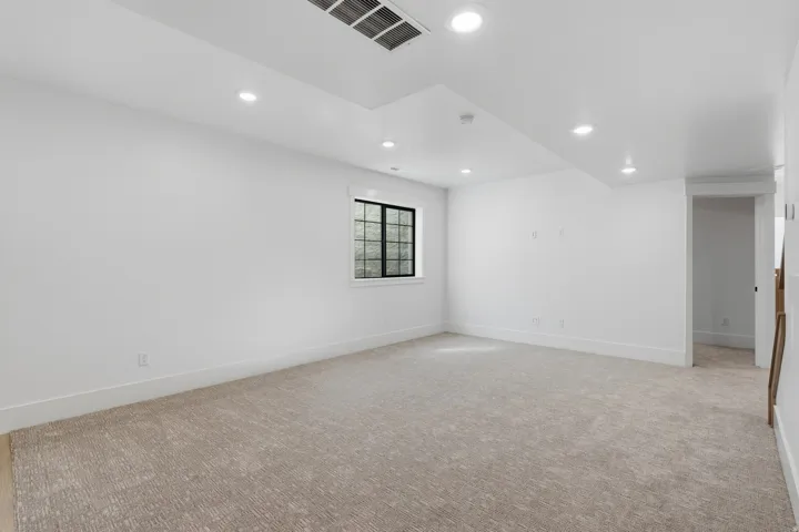 258 E Maple Ridge Dr, Mapleton, Utah 84664