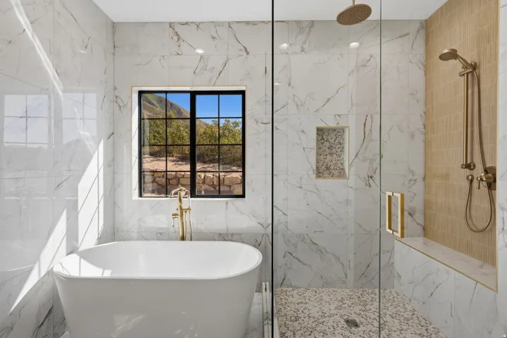 258 E Maple Ridge Dr, Mapleton, Utah 84664