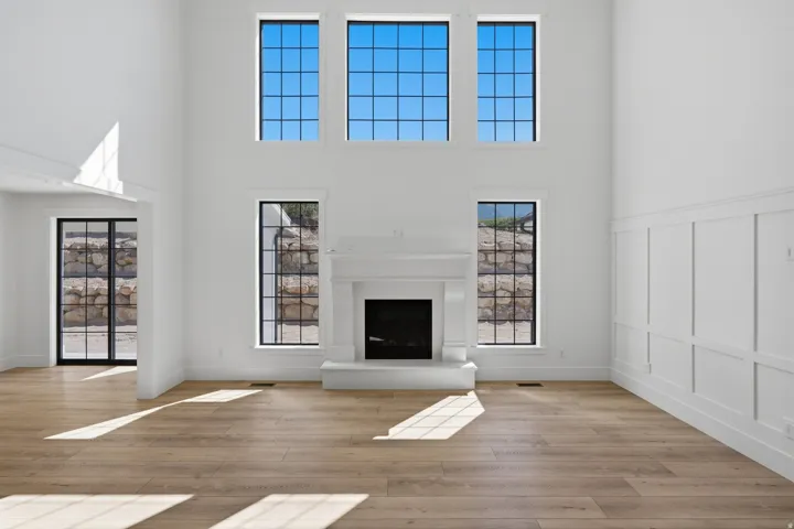 258 E Maple Ridge Dr, Mapleton, Utah 84664
