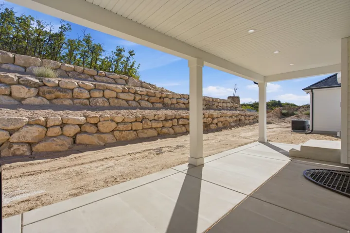 258 E Maple Ridge Dr, Mapleton, Utah 84664