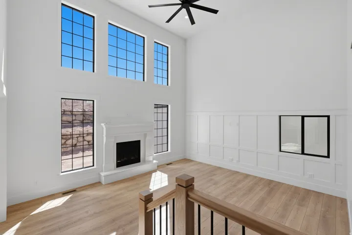 258 E Maple Ridge Dr, Mapleton, Utah 84664