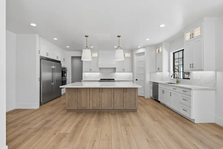 258 E Maple Ridge Dr, Mapleton, Utah 84664