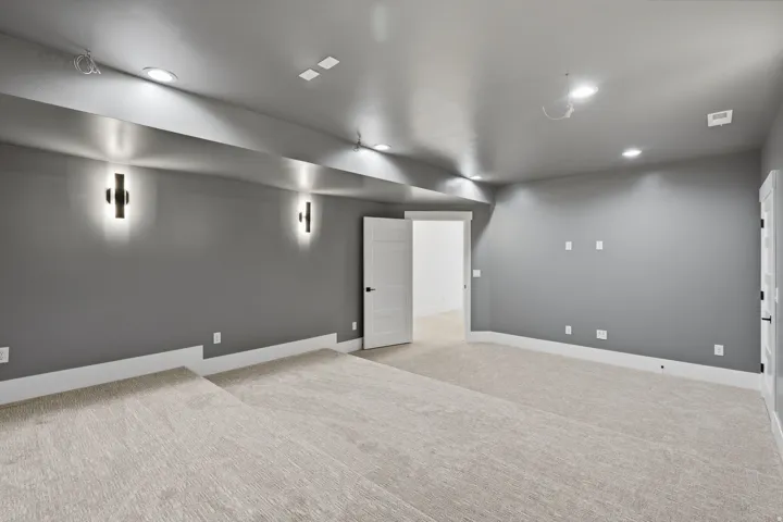 258 E Maple Ridge Dr, Mapleton, Utah 84664