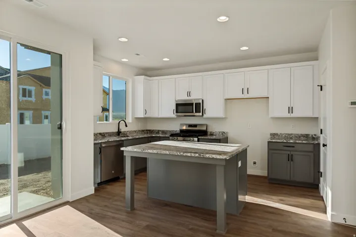 1556 N 1190 W #117, Salem, Utah 84653