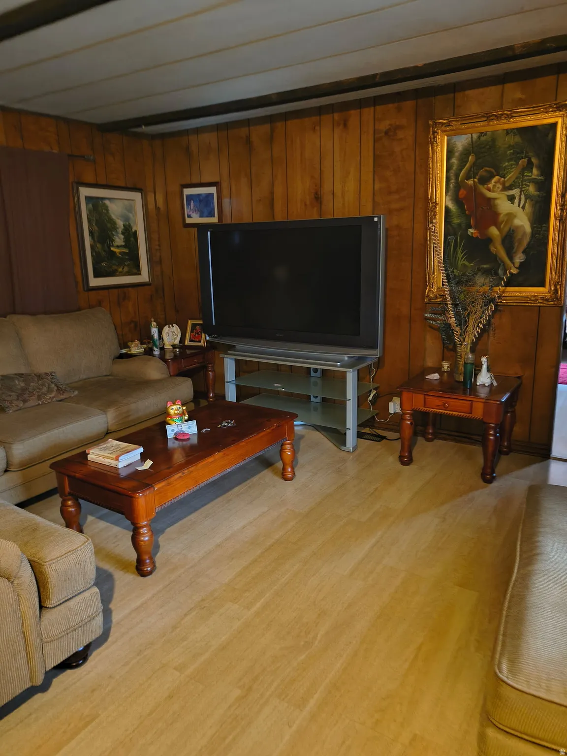 Wood-finish flooring