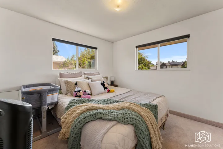 White walls with multiple windows