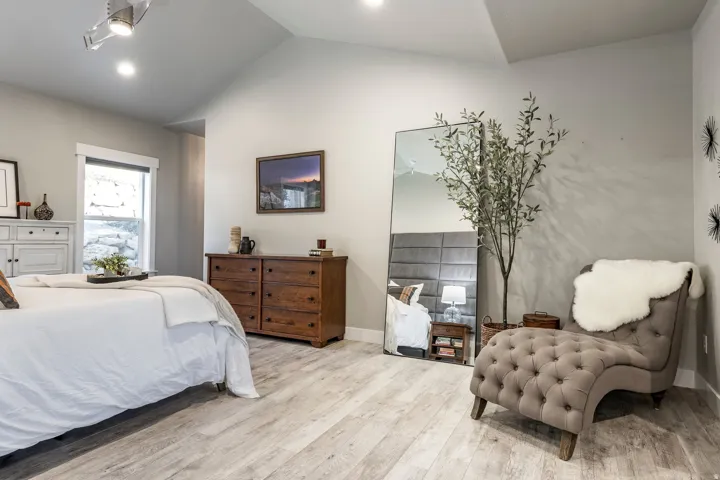894 E Nebo, North Ogden, Utah 84414