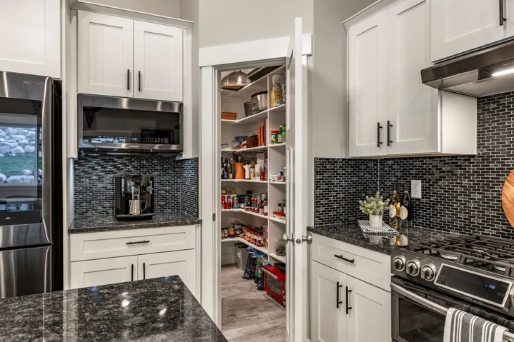 894 E Nebo, North Ogden, Utah 84414