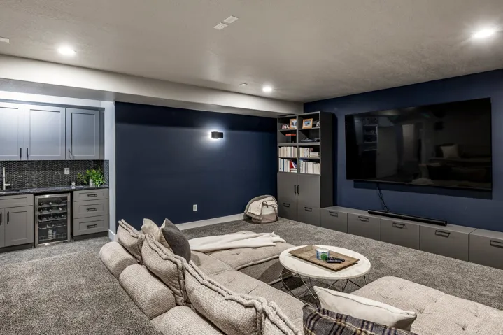 894 E Nebo, North Ogden, Utah 84414