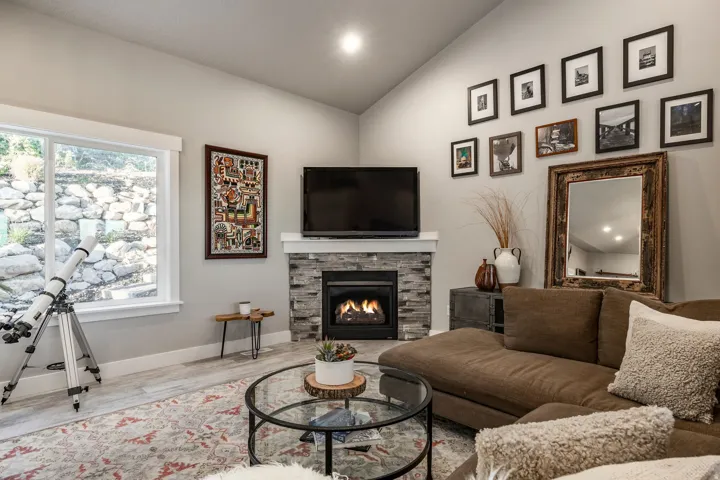 894 E Nebo, North Ogden, Utah 84414