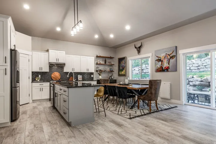 894 E Nebo, North Ogden, Utah 84414