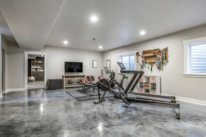 894 E Nebo, North Ogden, Utah 84414