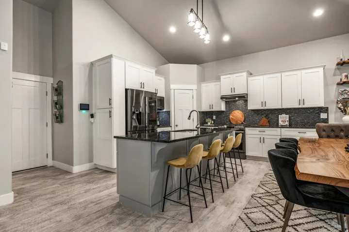 894 E Nebo, North Ogden, Utah 84414