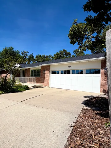 1087 E Oxford Dr, Kaysville, Utah 84037