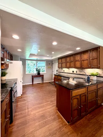 1087 E Oxford Dr, Kaysville, Utah 84037