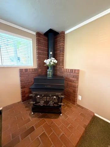 1087 E Oxford Dr, Kaysville, Utah 84037