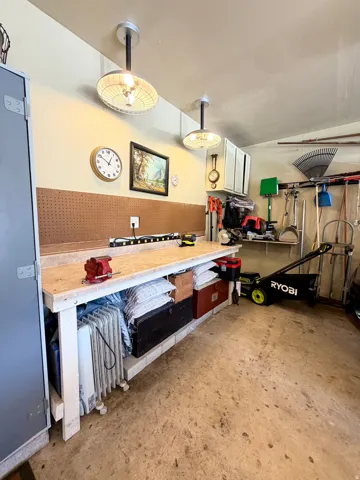 1087 E Oxford Dr, Kaysville, Utah 84037