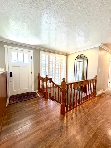 1087 E Oxford Dr, Kaysville, Utah 84037
