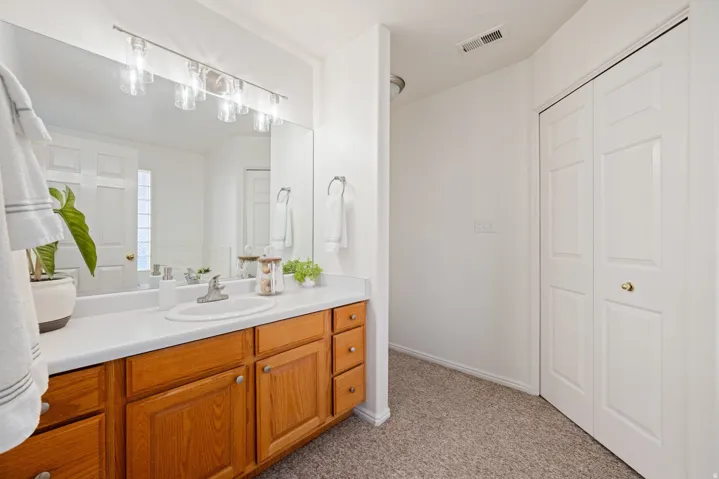 560 W 100 S, Hurricane, Utah 84737