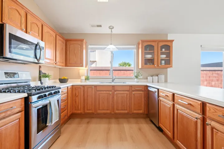 560 W 100 S, Hurricane, Utah 84737