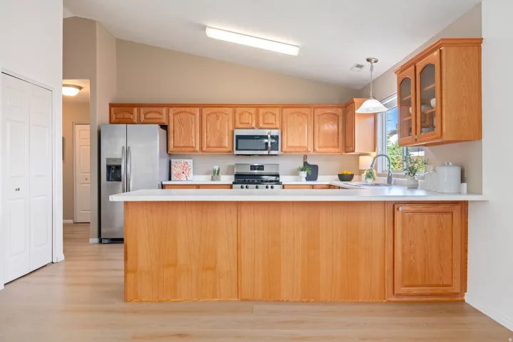 560 W 100 S, Hurricane, Utah 84737