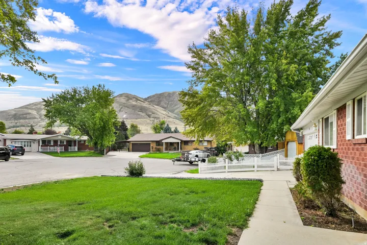327 Park Pl, Brigham City, Utah 84302