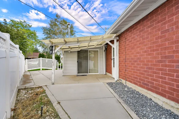 327 Park Pl, Brigham City, Utah 84302