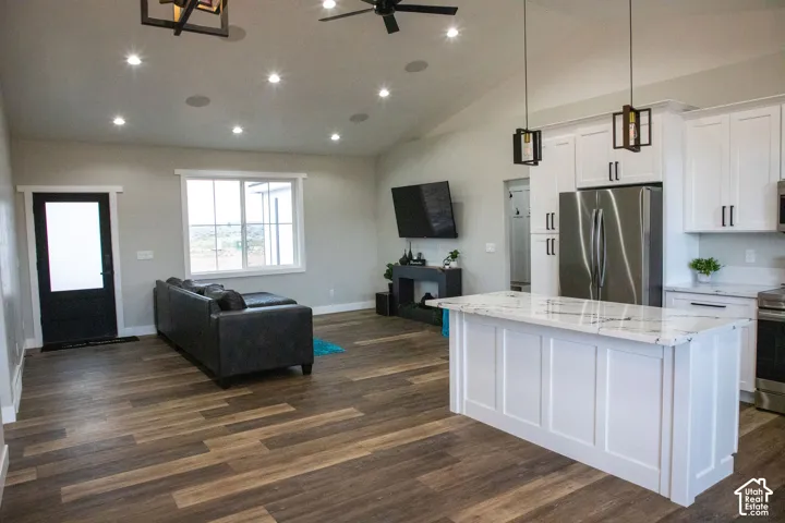 Vaulted ceilings with recessed lighting