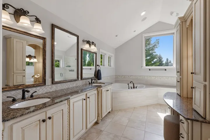 1044 E Center St, Lindon, Utah 84042