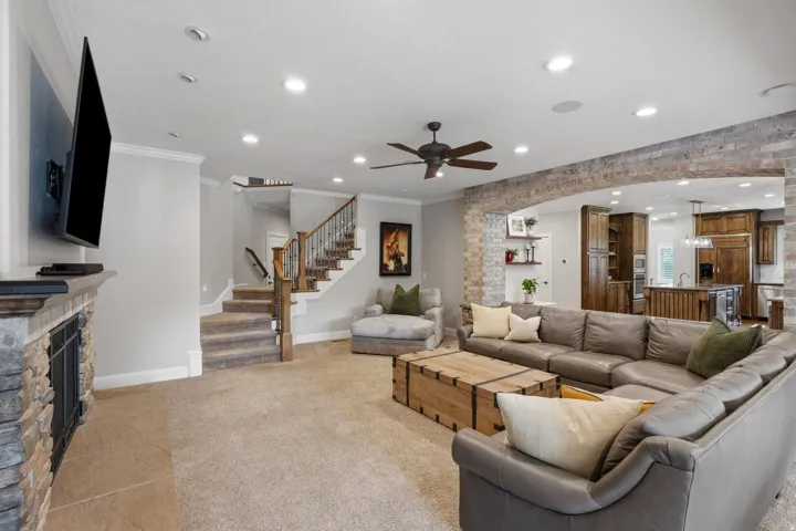 1044 E Center St, Lindon, Utah 84042