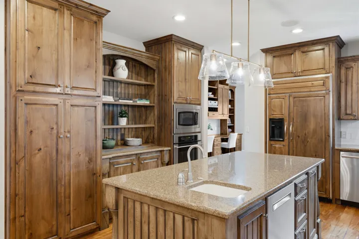 1044 E Center St, Lindon, Utah 84042