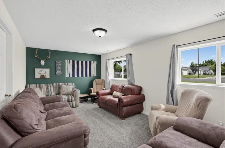 352 W 850 N, Springville, Utah 84663