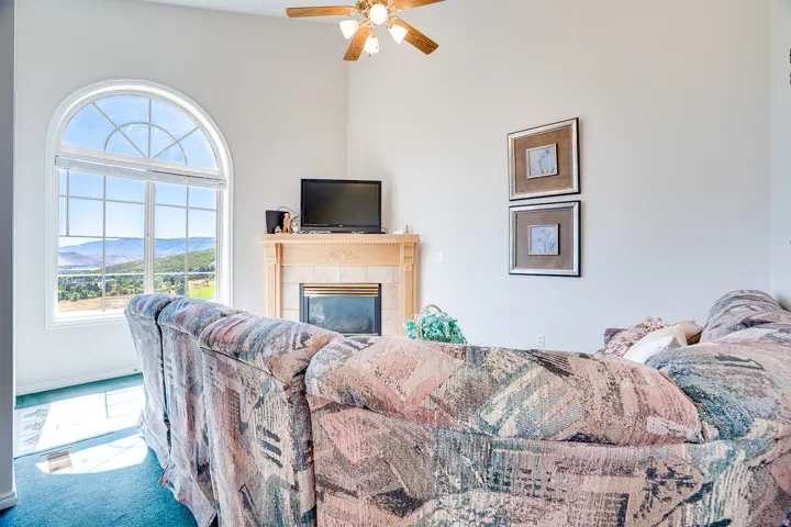 933 Swiss Oaks Dr, Midway, Utah 84049