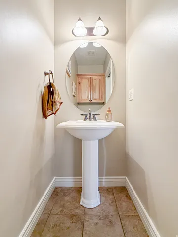 2221 W 1800 S, West Haven, Utah 84401