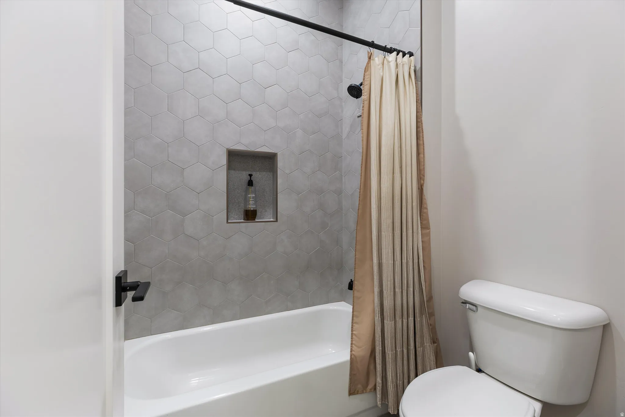 Separate Shower & Toilet Room in Jack and Jill Bath