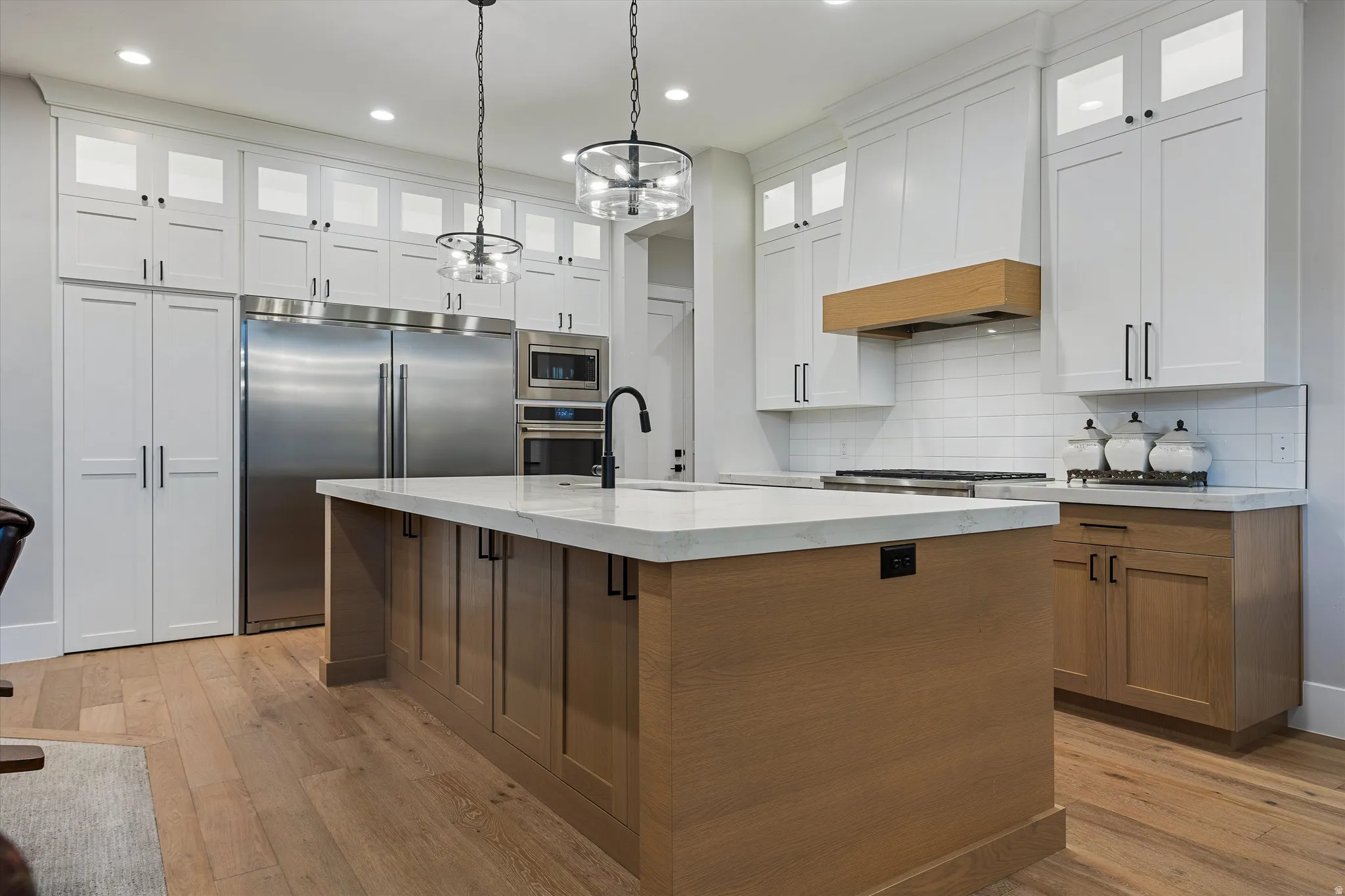 Large Island and Lots of Cabinetry