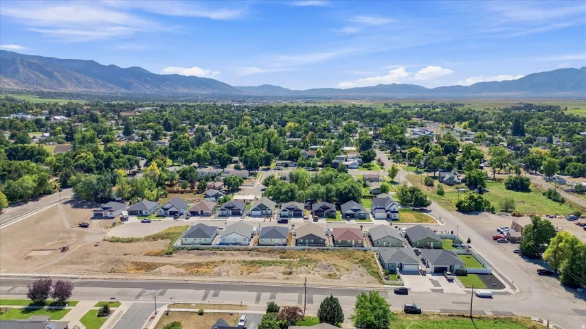 254 W 400 N, Smithfield, Utah 84335