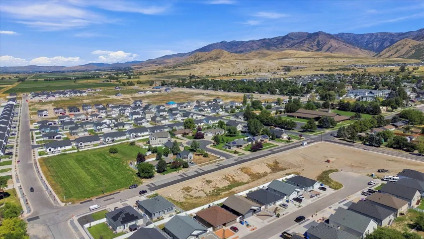 254 W 400 N, Smithfield, Utah 84335