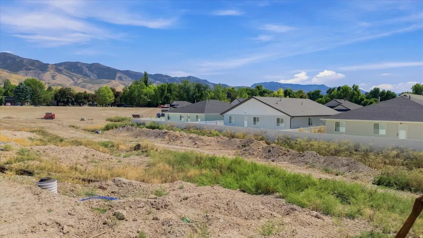 254 W 400 N, Smithfield, Utah 84335