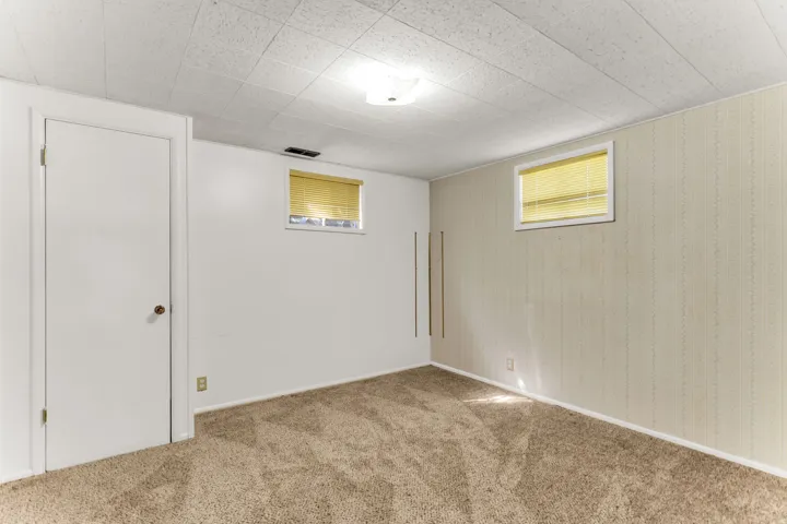 221 Skyline Dr, Tooele, Utah 84074